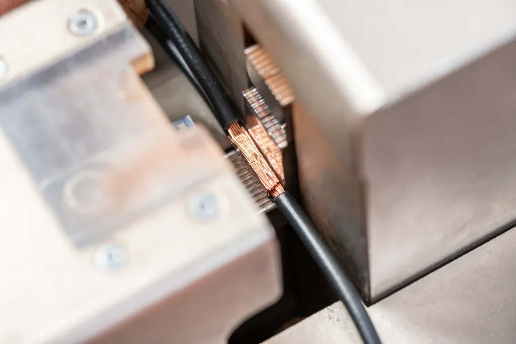 Ultrasonic Welding Ultrasonic Welding
